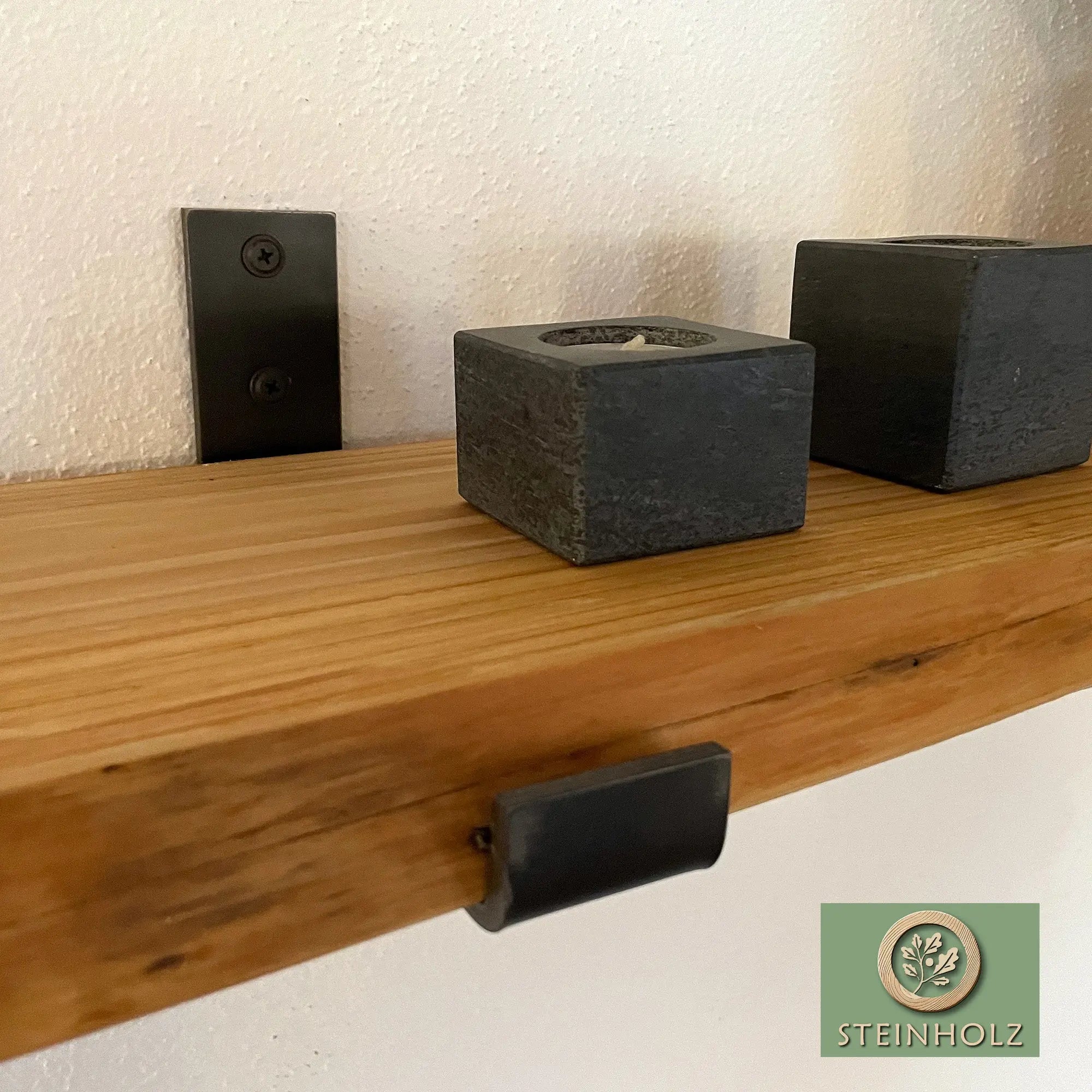Wandboard aus Douglasie mit Baumkante – Natürliches Design, robust & stilvoll steinholz