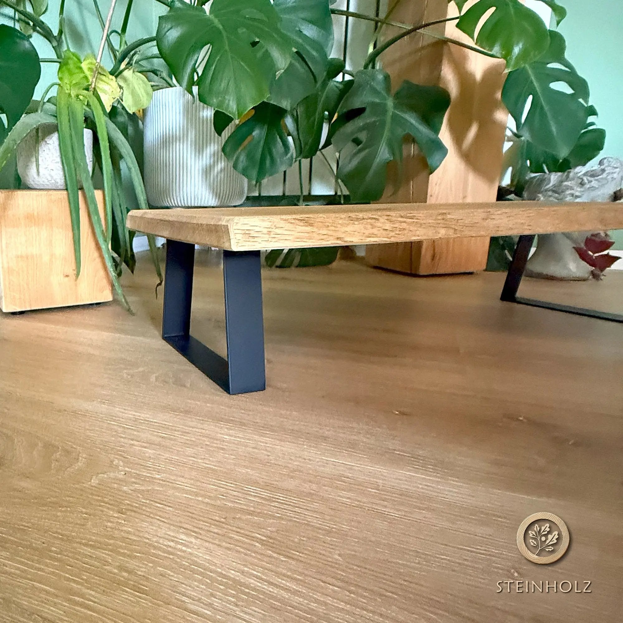 Blumenbank aus massiver Eiche mit Baumkante, geölt & handgefertigt für Pflanzen  Steinholz