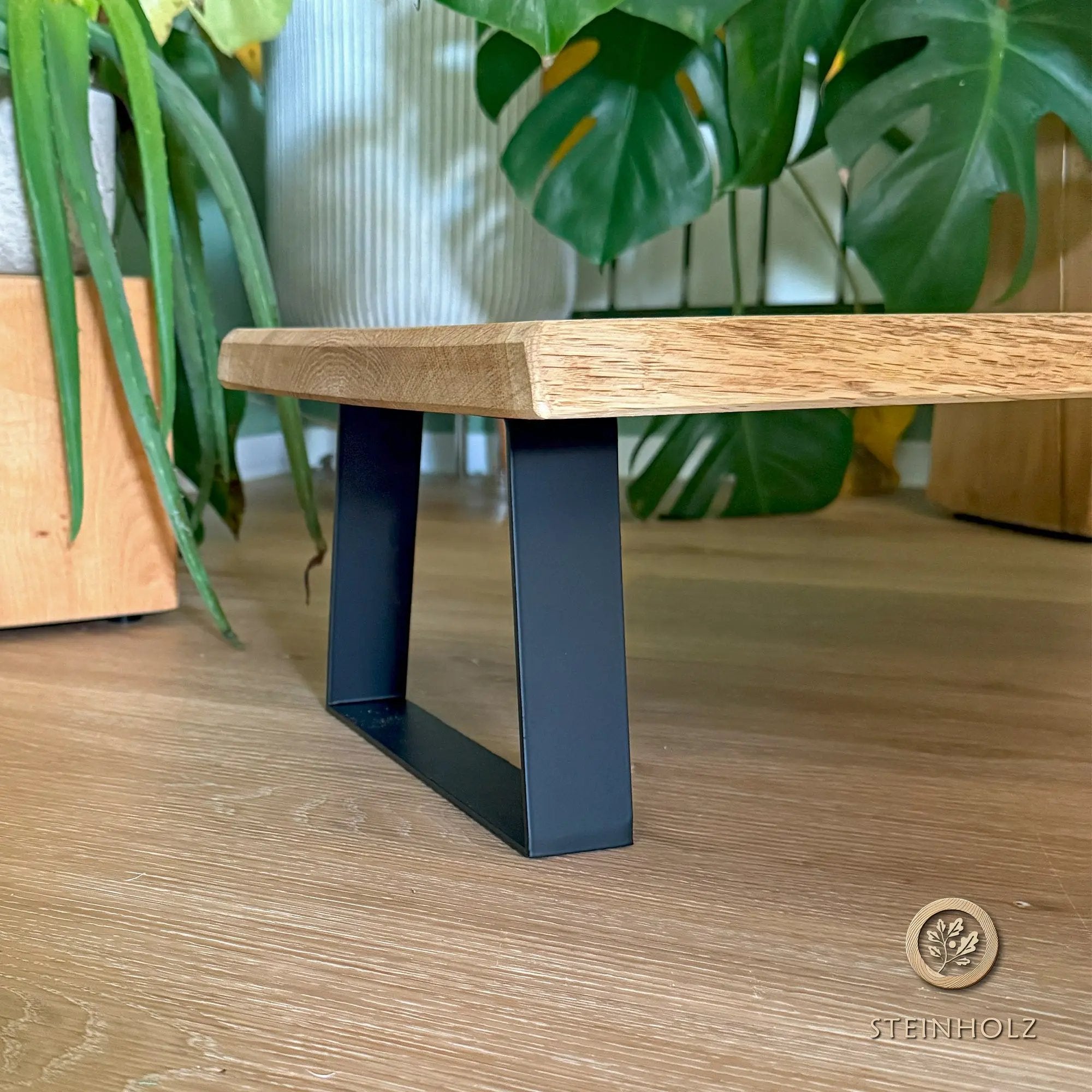 Blumenbank aus massiver Eiche mit Baumkante, geölt & handgefertigt für Pflanzen  Steinholz