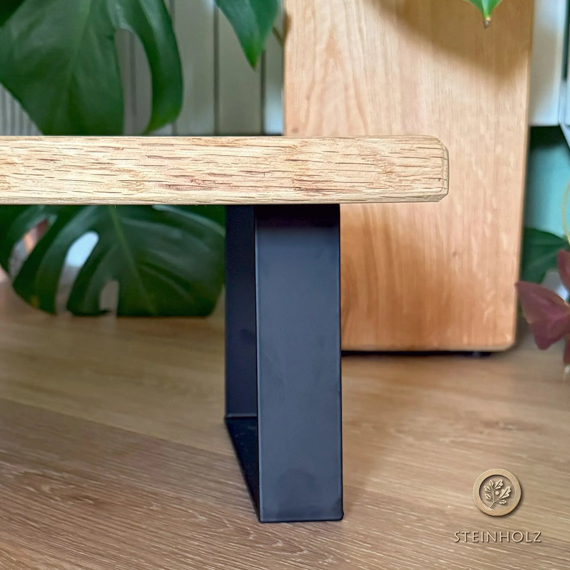 Blumenbank aus massiver Eiche mit Baumkante, geölt & handgefertigt für Pflanzen  Steinholz