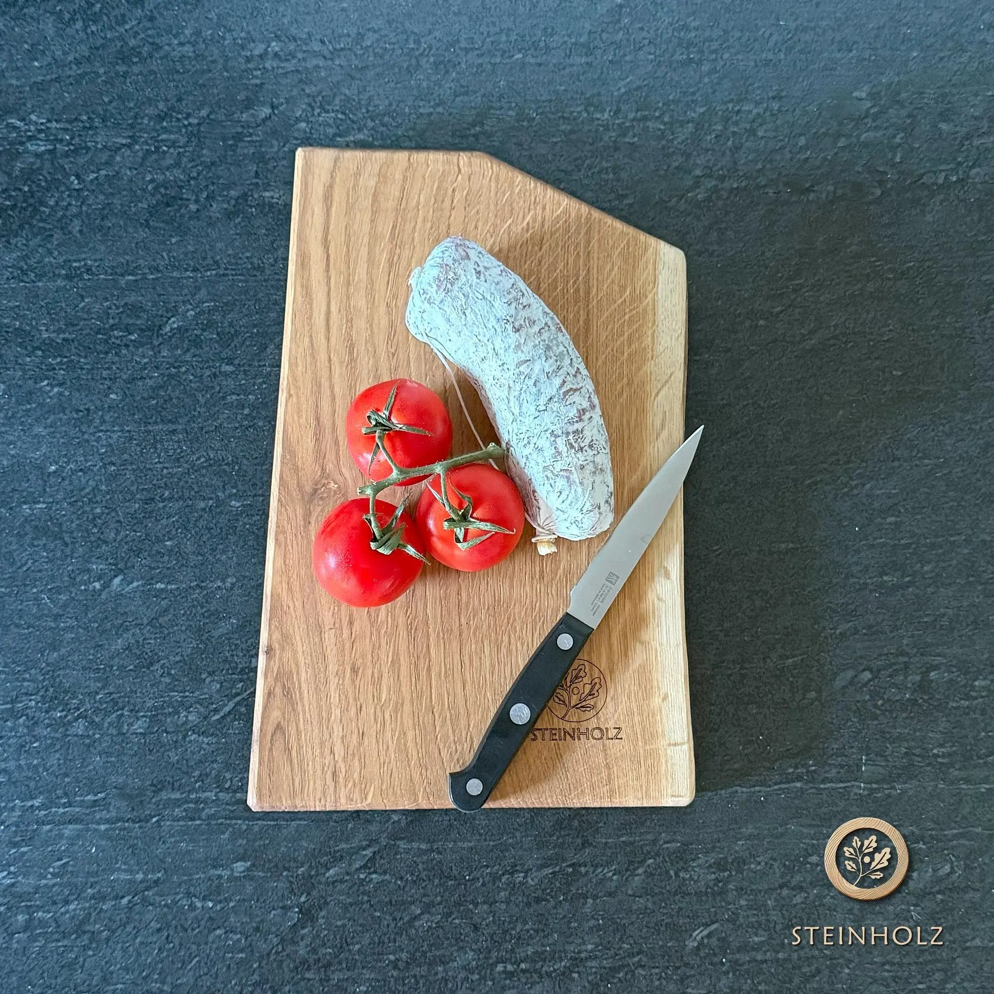 Schneidebrett aus Eiche mit Baumkante – Robust, stilvoll und einzigartig  Steinholz