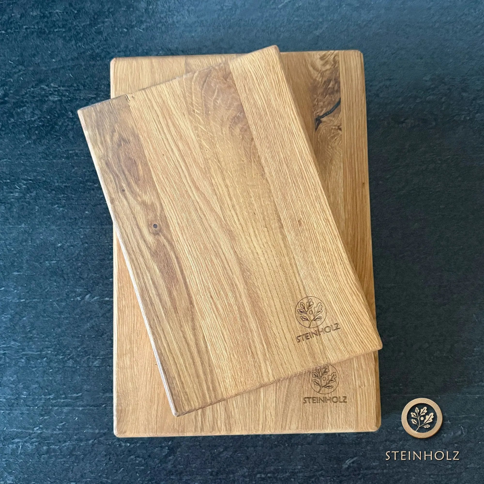 Schneidebrett aus Eiche mit Baumkante – Robust, stilvoll und einzigartig  Steinholz