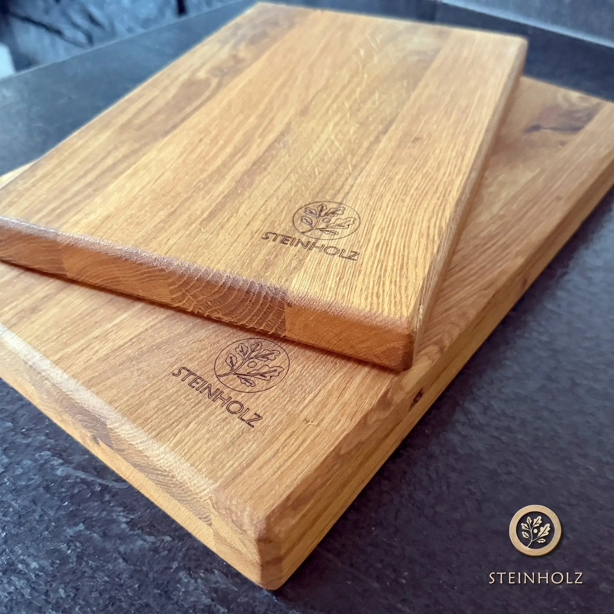 Schneidebrett aus Eiche mit Baumkante – Robust, stilvoll und einzigartig  Steinholz